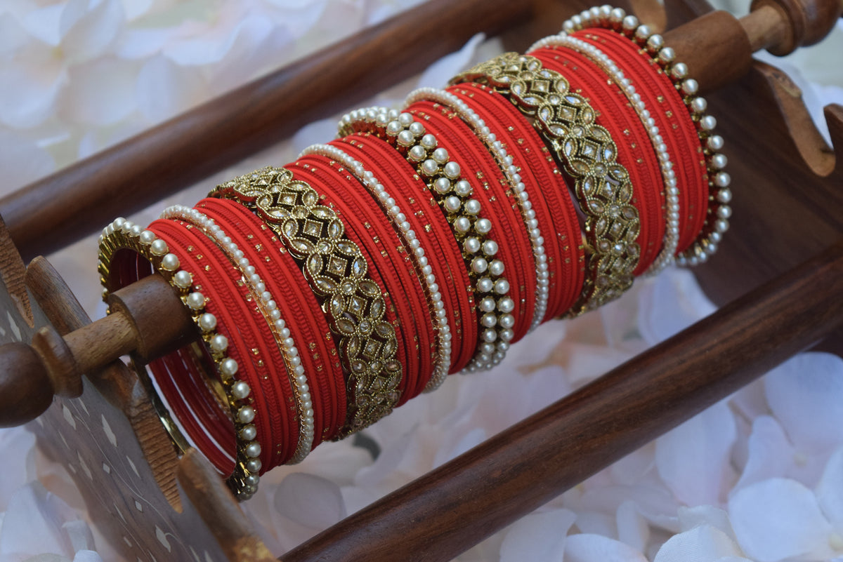 Red Bangle Set