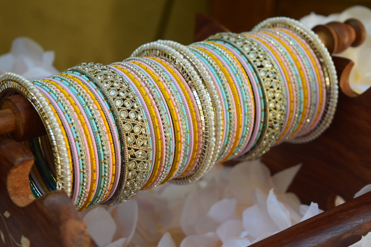 Multi colored Bangle Set