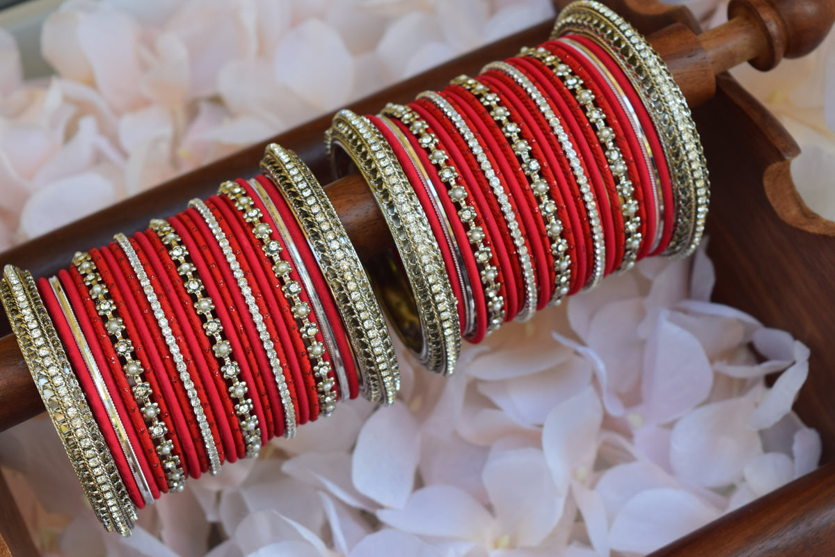Red Bangle Set