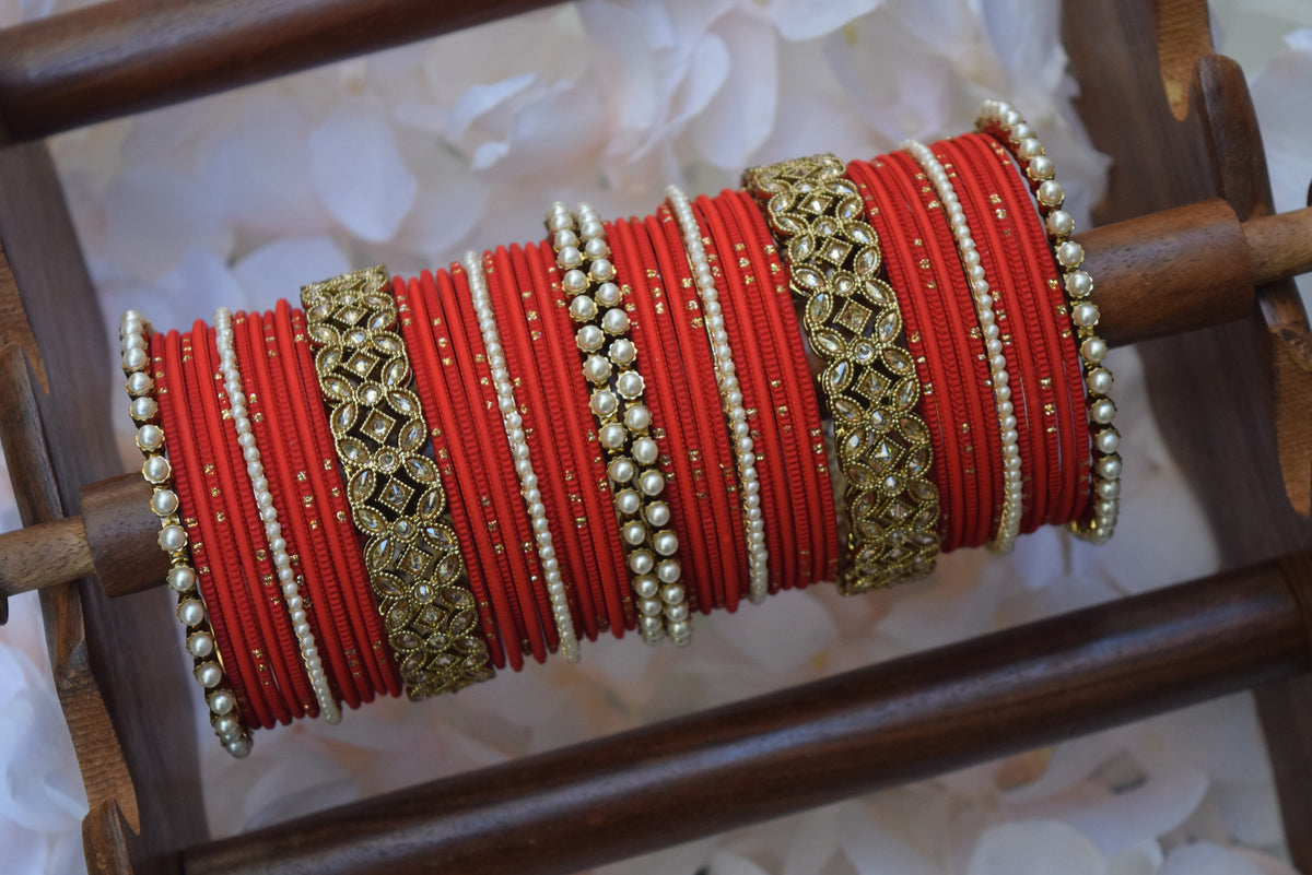 Red Bangle Set