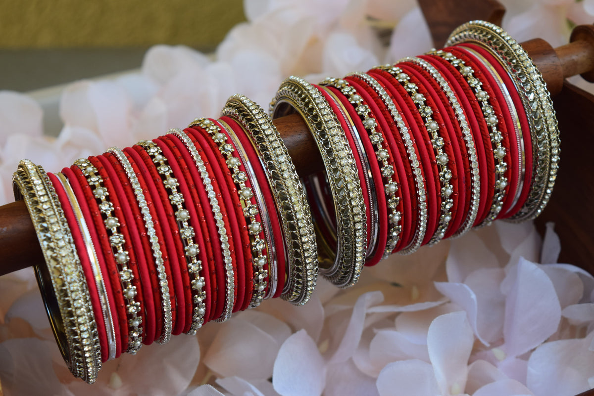 Red Bangle Set