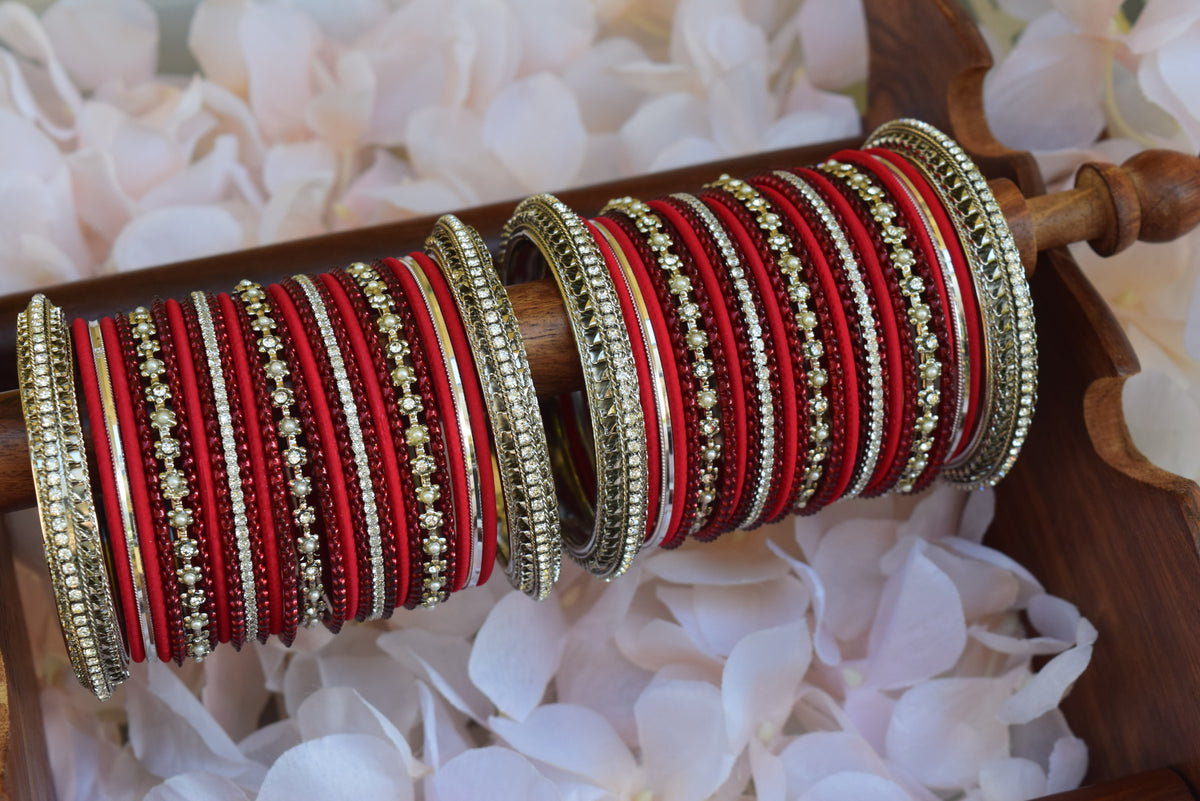 Red Bangle Set
