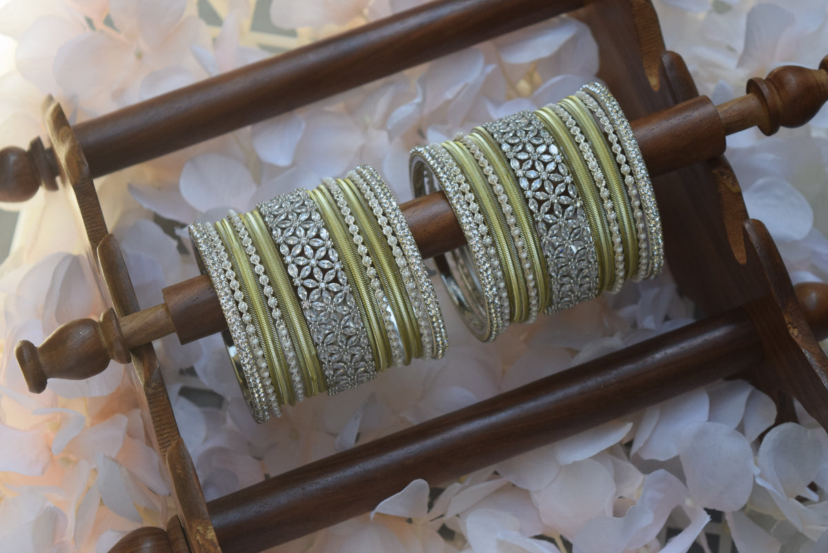 Green Bangle Set