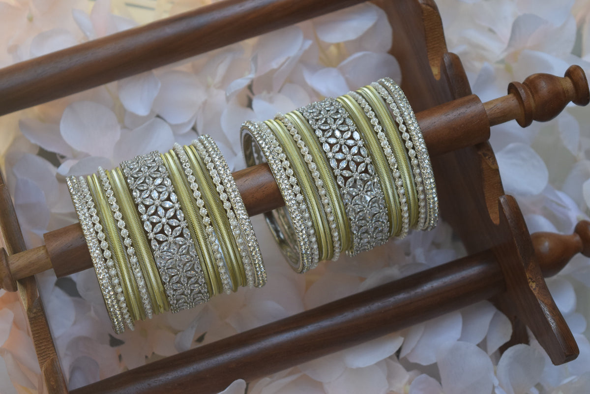 Green Bangle Set
