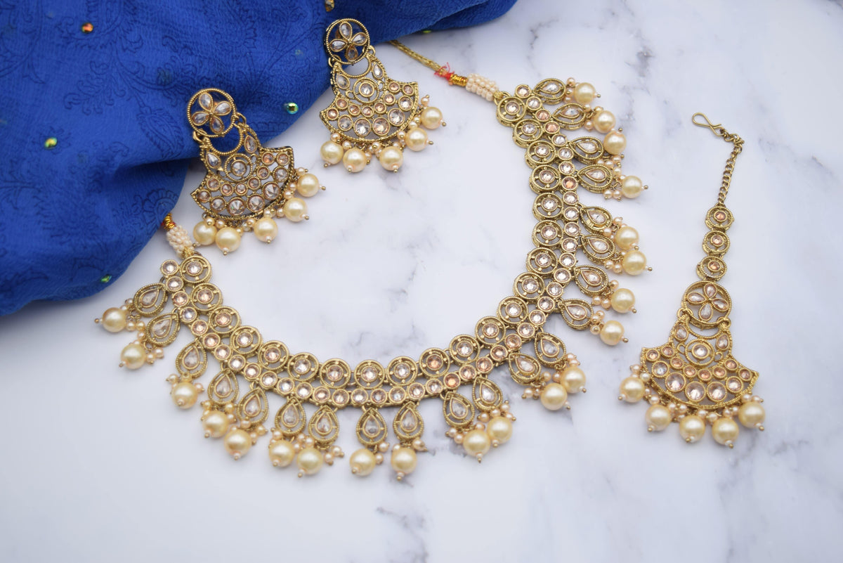 Nyra - Necklace Set - Choodiyan