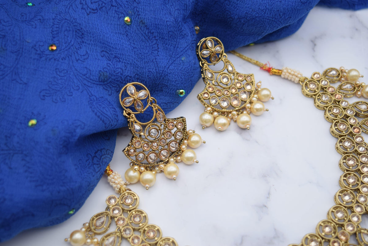 Nyra - Necklace Set - Choodiyan