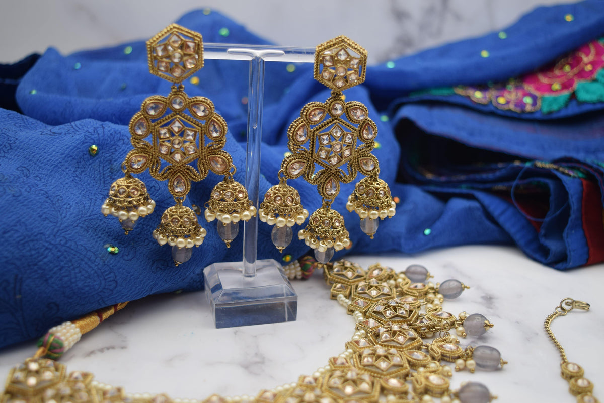 Aarushi - Necklace Set - Choodiyan