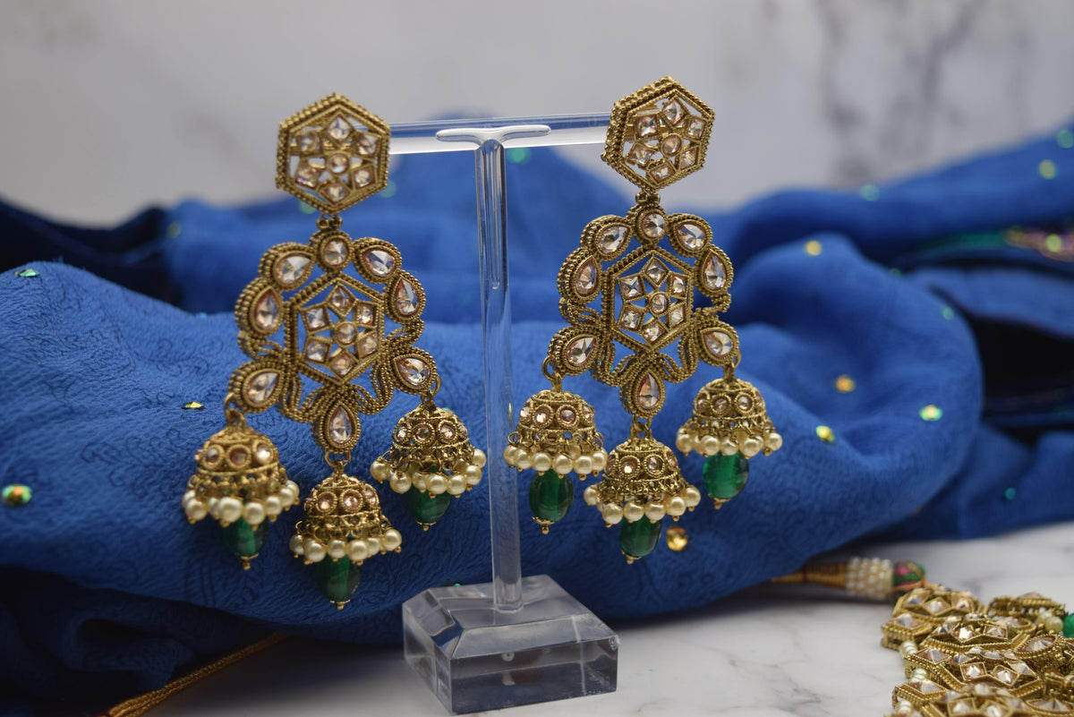 Aarushi - Necklace Set - Choodiyan