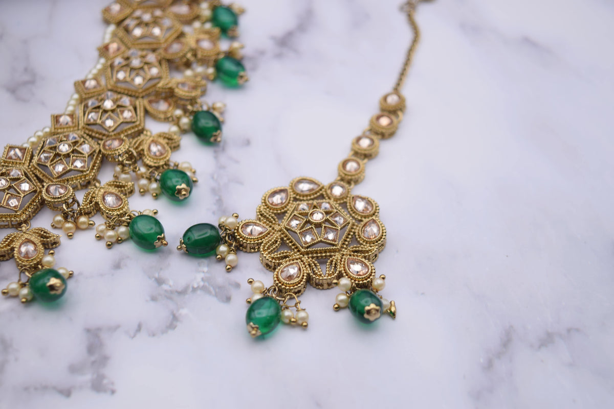 Aarushi - Necklace Set - Choodiyan