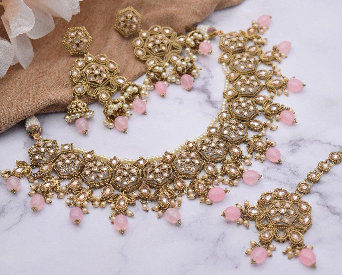 Aarushi - Necklace Set - Choodiyan