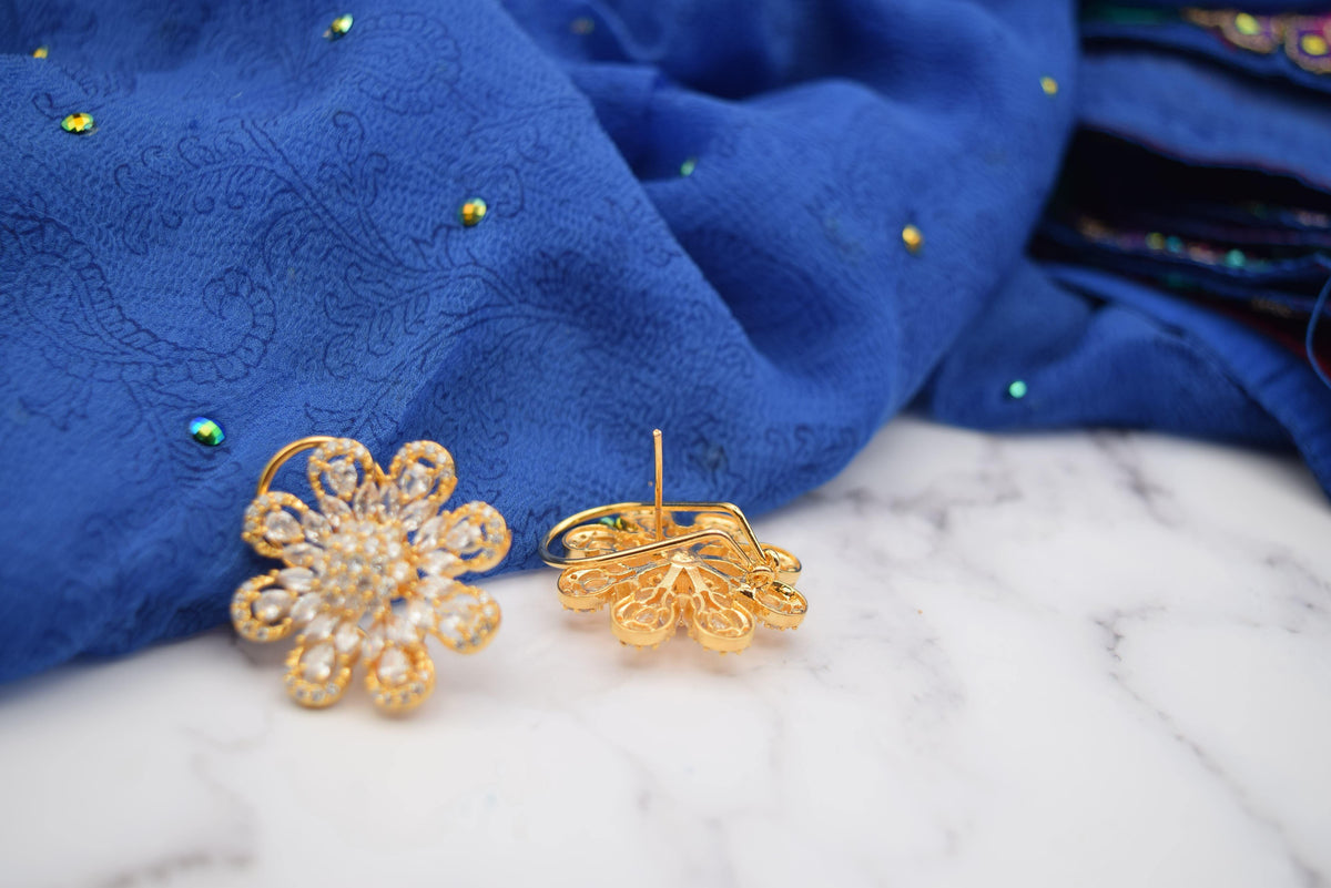 3 - Studs - Choodiyan