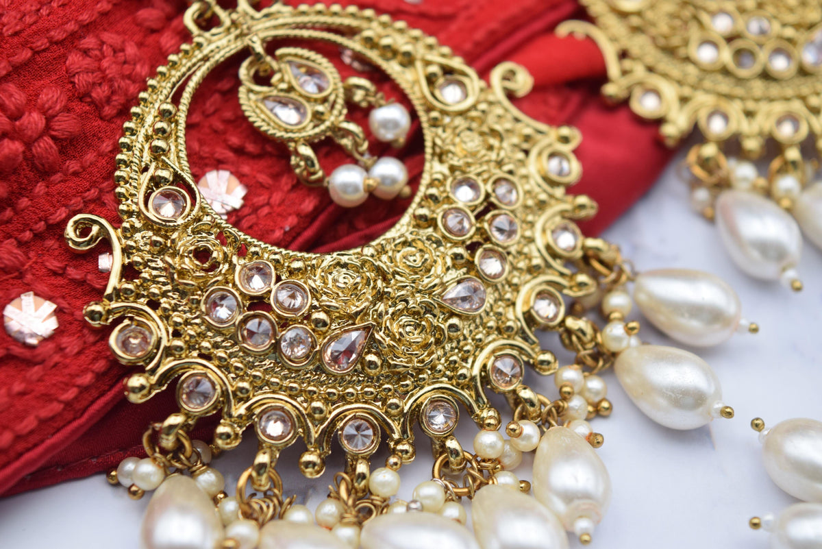 Rashmi - Oversized Earring and Tika Set - Additional colors available - Choodiyan