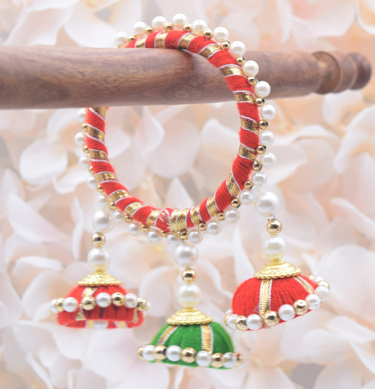 Jhumki Threaded Bangles - Choodiyan