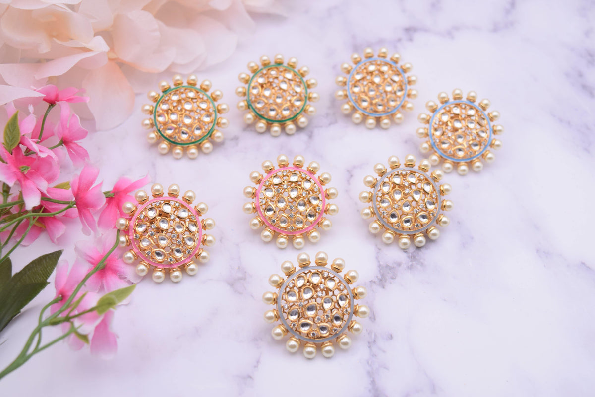 Vamika - Studs - Choodiyan