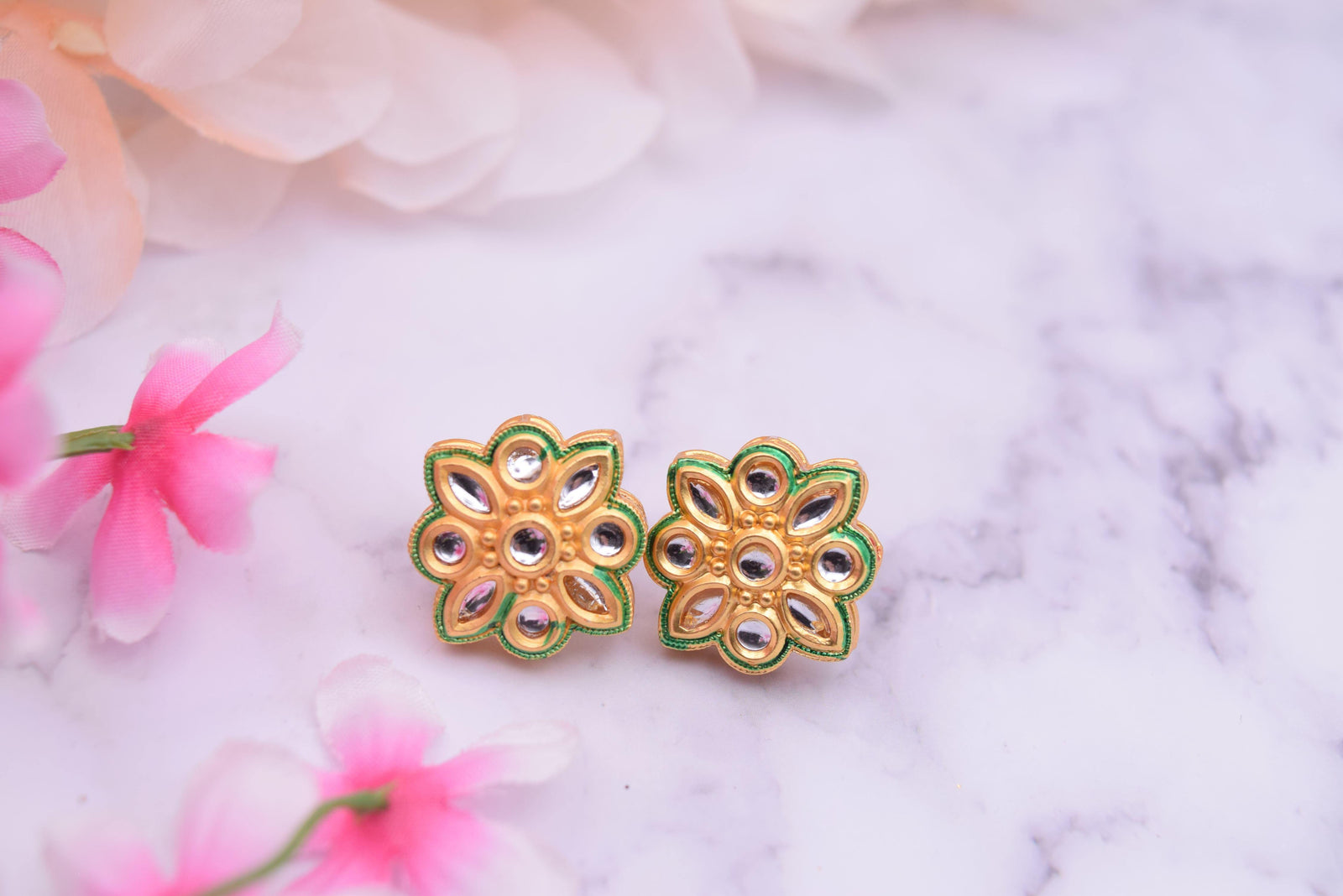 Vedica - Studs - Choodiyan