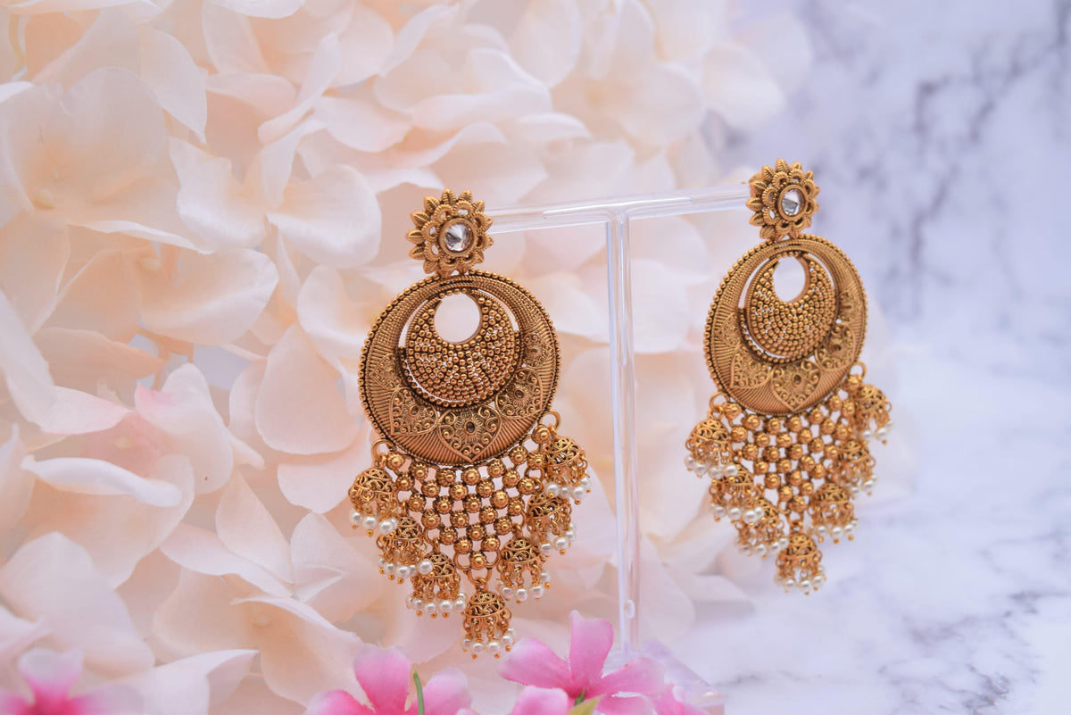 Shanaya - Earring - Choodiyan