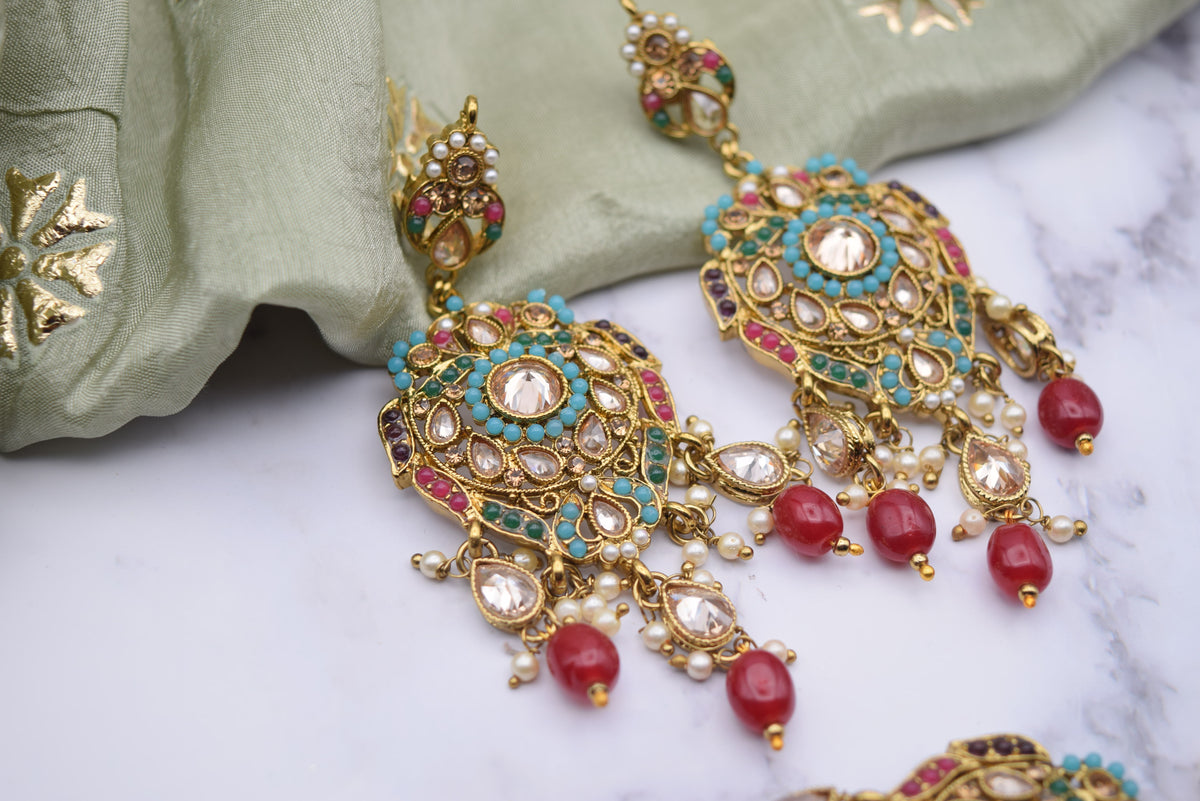 Multi colored earring set