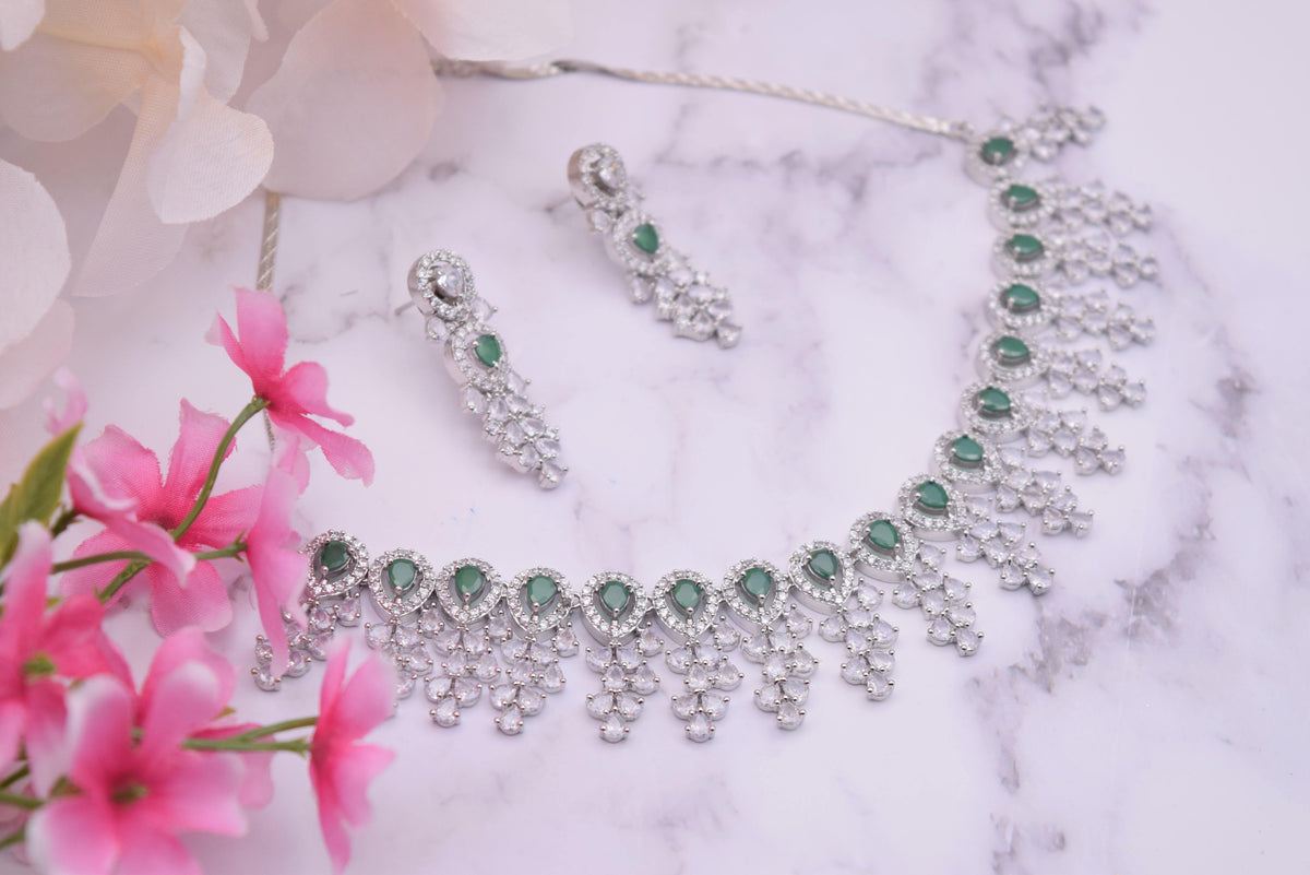 Kaira - Necklace Set - Choodiyan