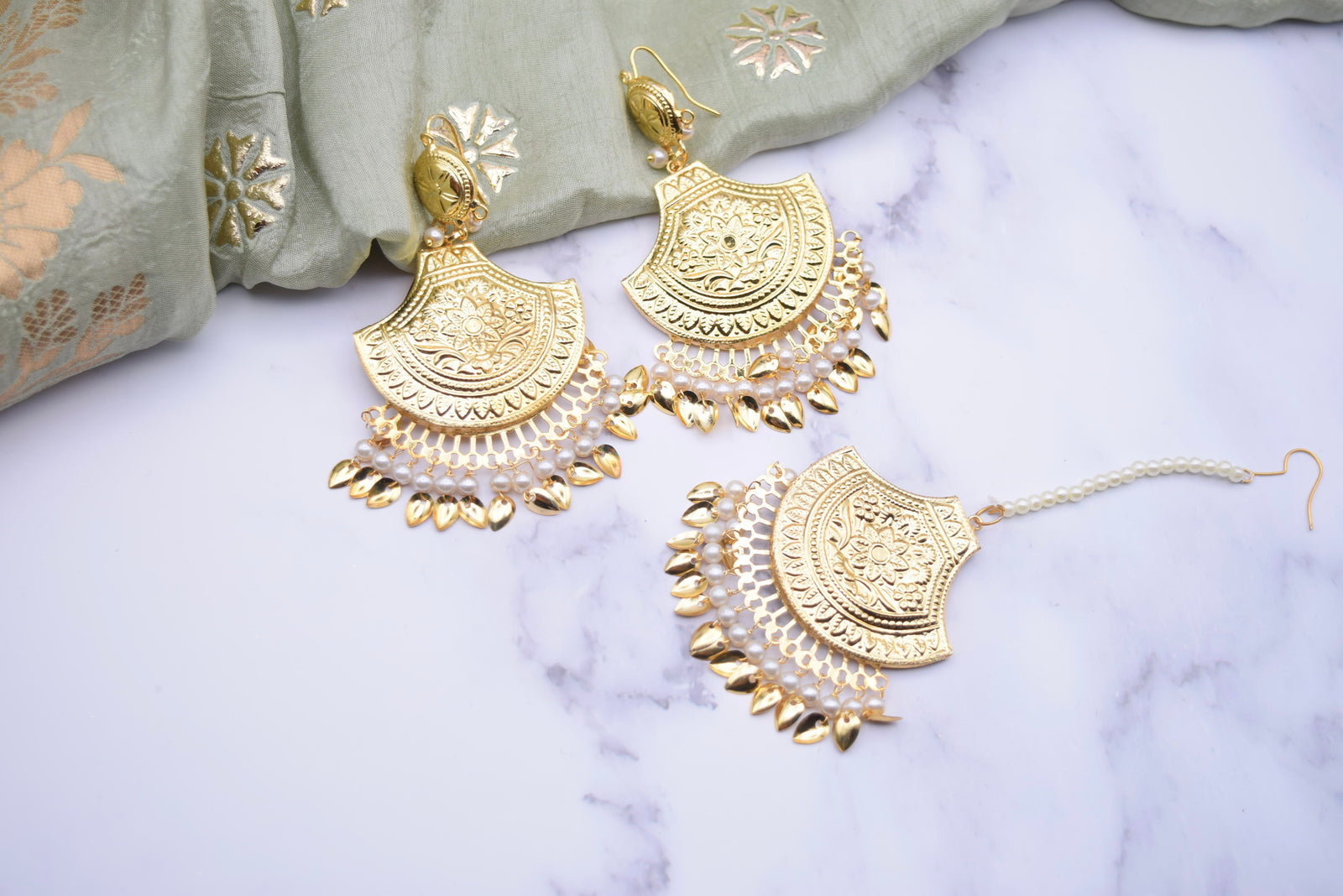Indian Jewelry - Traditional Gold Finish Earrings and Tika Set Patti