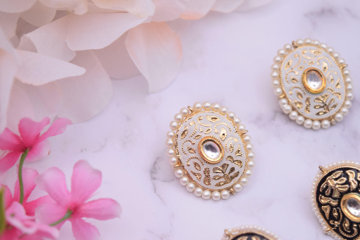 Malaika - Studs - Choodiyan