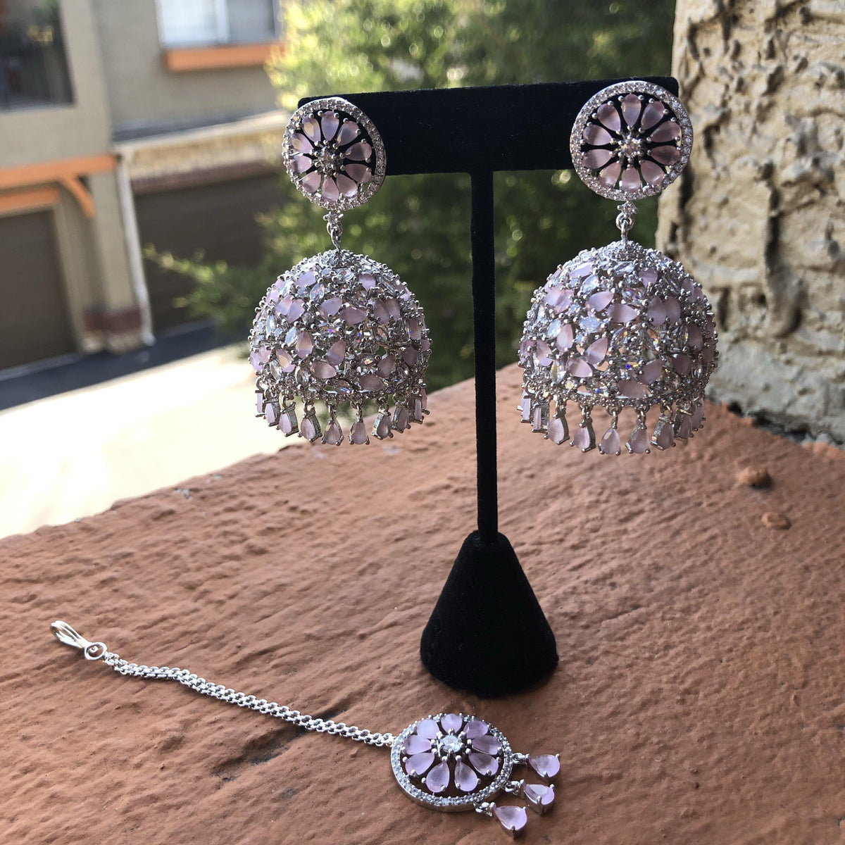 Sasha - Earrings - Choodiyan