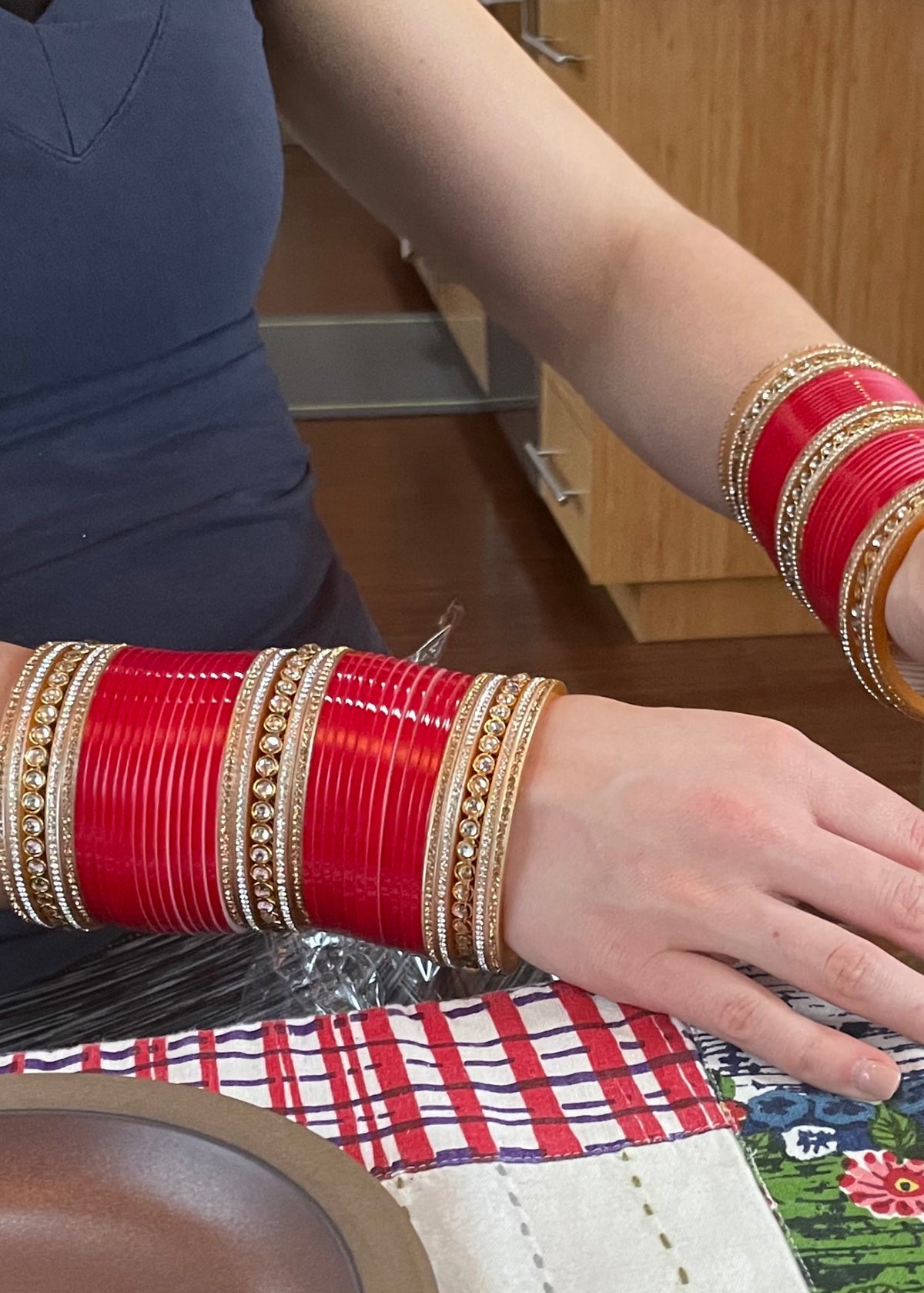 Indian Bride - Classic Bridal Choora In Red With Kundan Kade