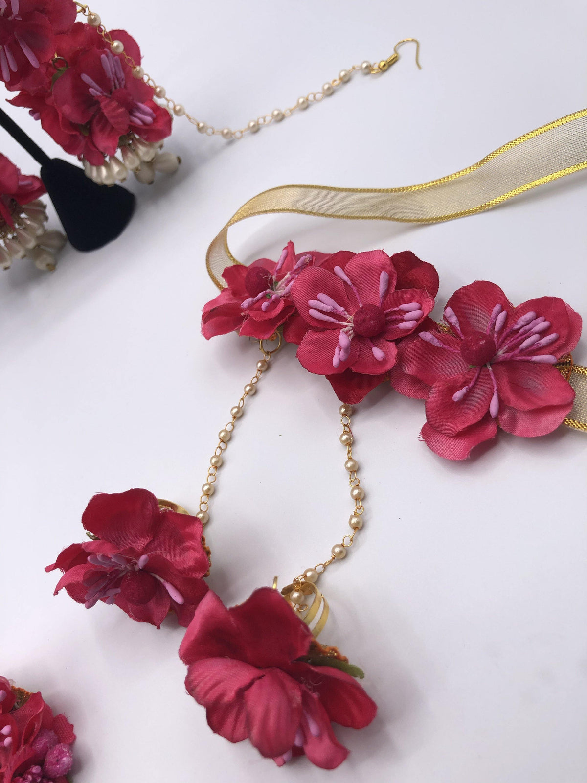 Aman - Floral Jewelry - Choodiyan