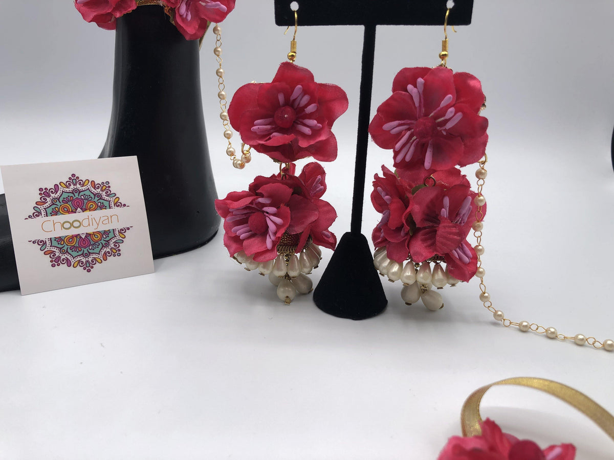 Aman - Floral Jewelry - Choodiyan