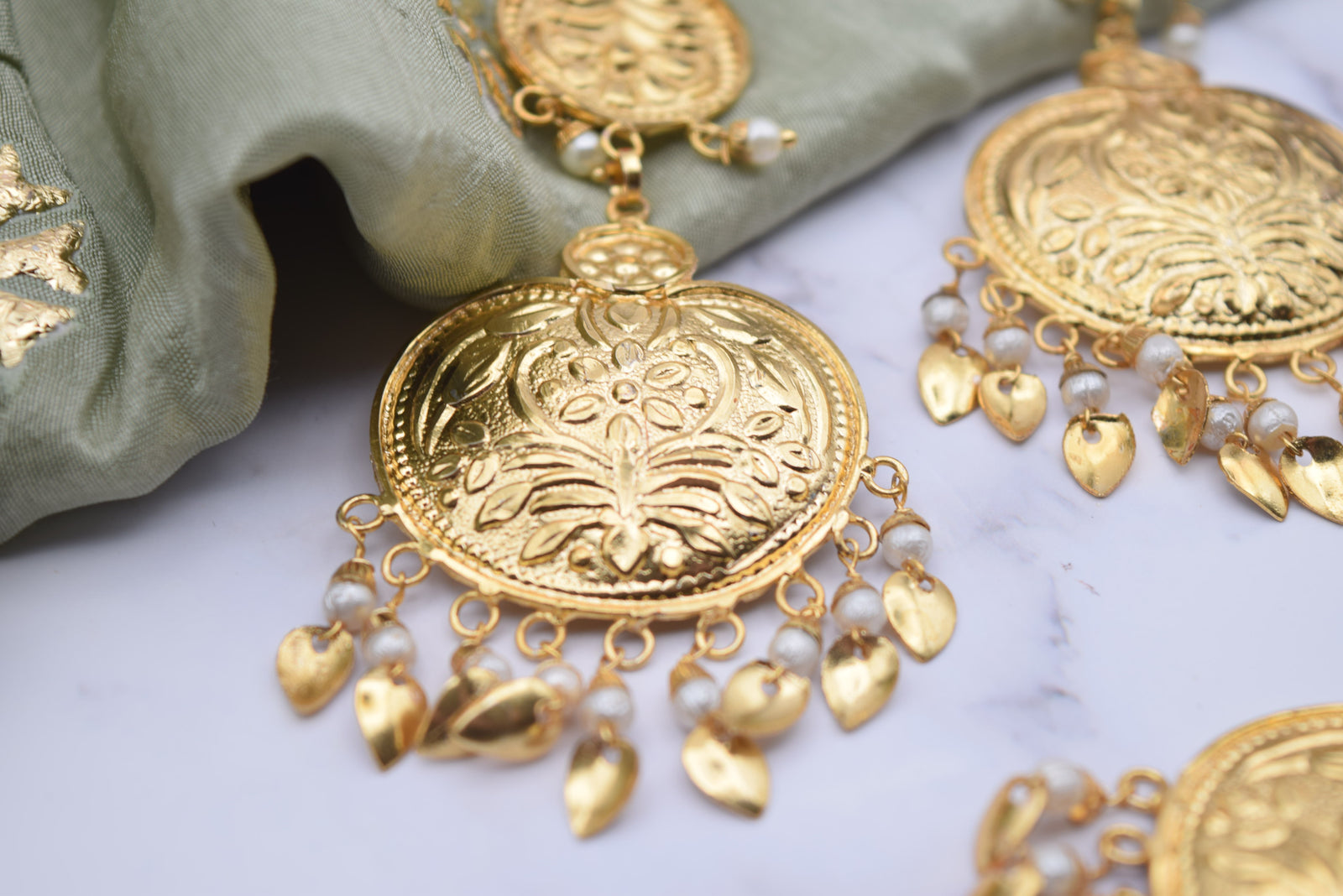 Priyanka - Earrings and Tika