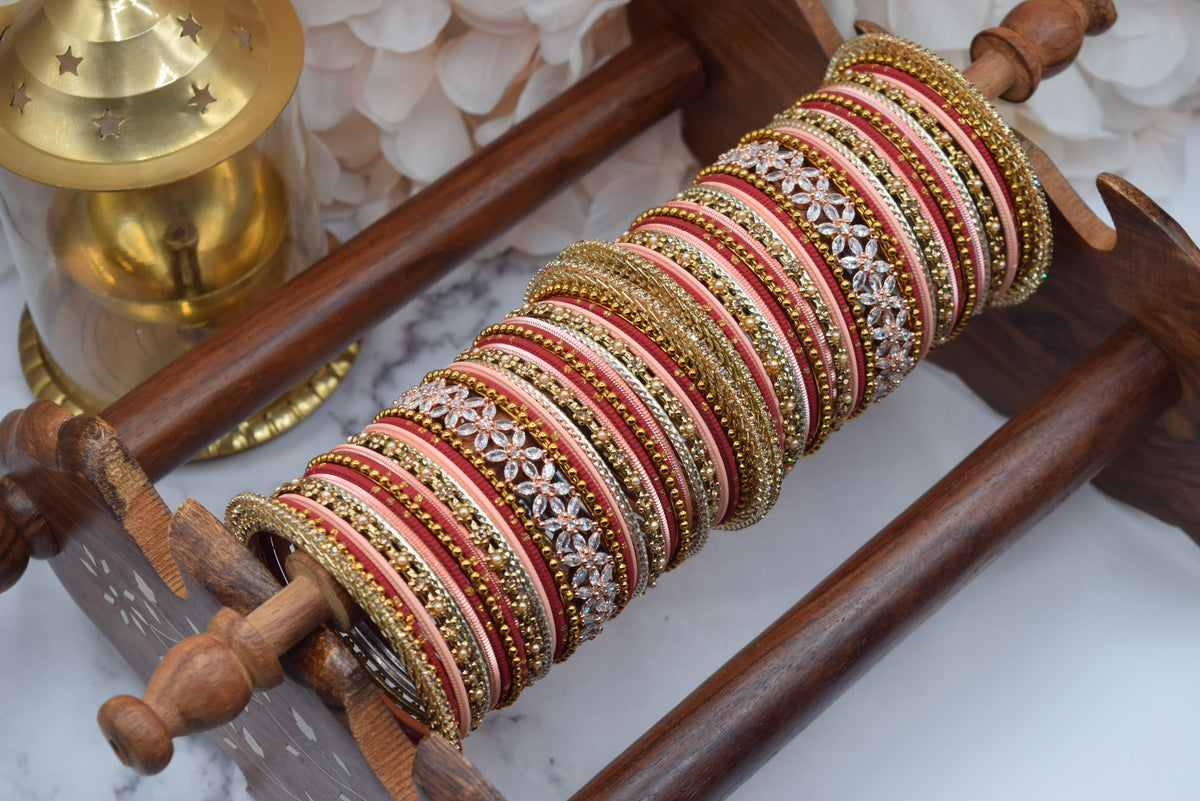 Red Bangle Set