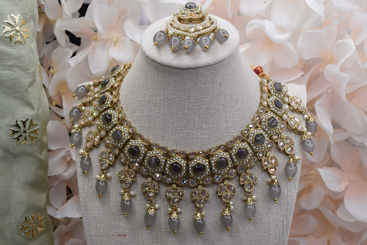 Saanvi - Polki Necklace Set