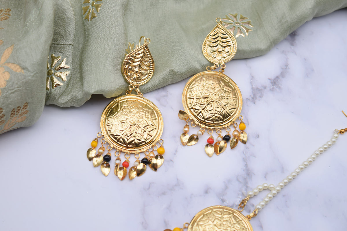 Aliya - Earrings and Tika