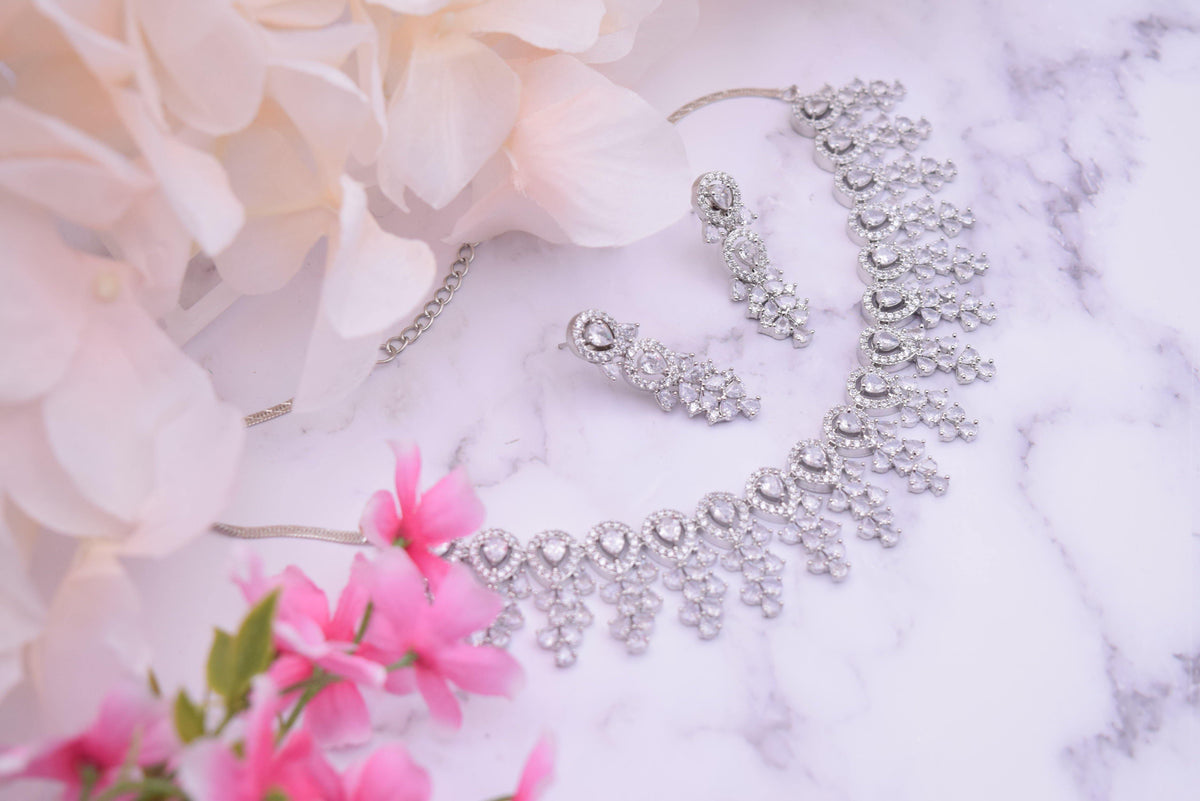 Kaira - Necklace Set - Choodiyan