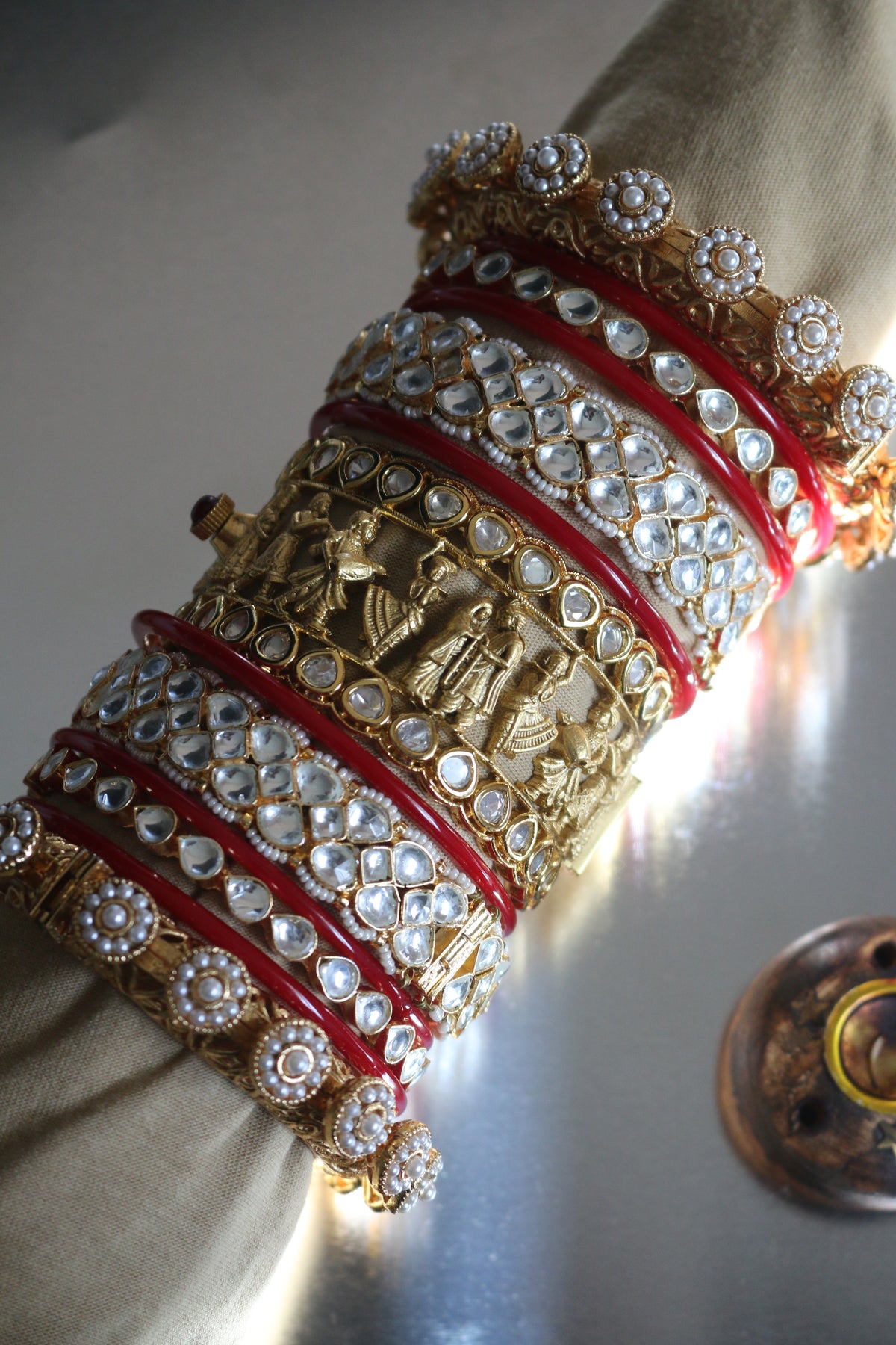 Myra - Pair of Kundan kade