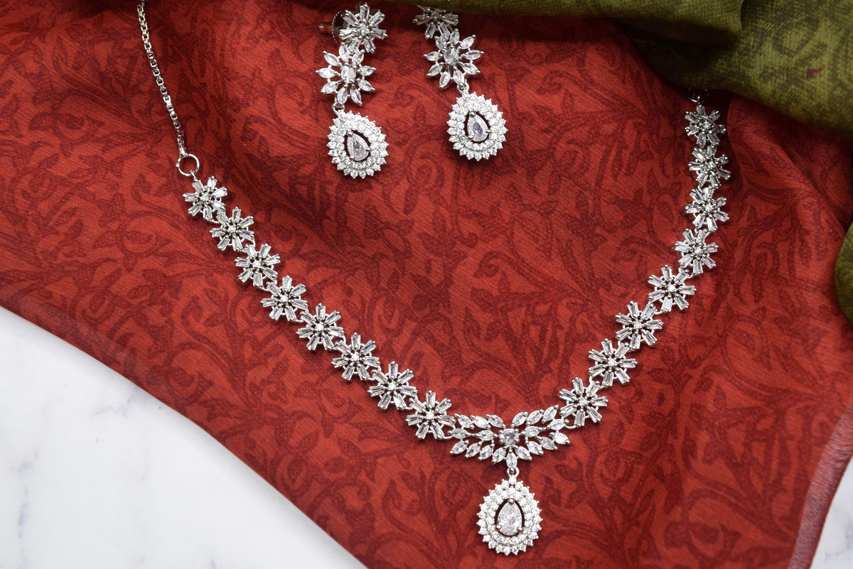 Indian Jewelry - Simulated Diamond Necklace Set With Earrings