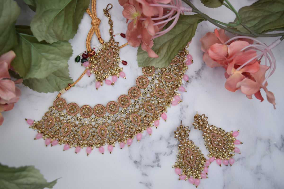 Aradhya - Polki Necklace - Choodiyan