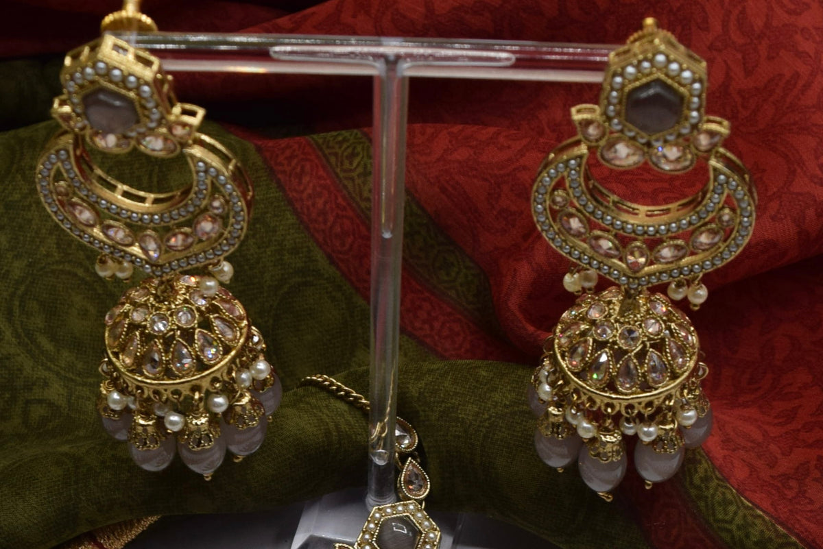 Saanvi - Polki Necklace Set